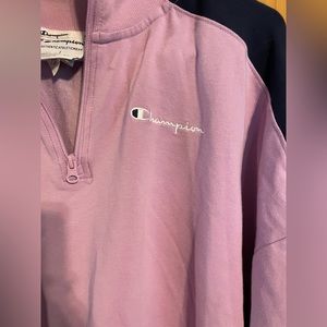 Champion women’s sweatshirt